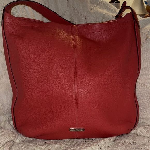 Coach Avery Pebble Grain Leather Large Hobo - Picture 1 of 15